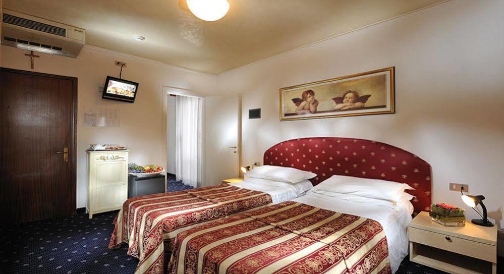 Hotel Amburgo Bibione Luaran gambar